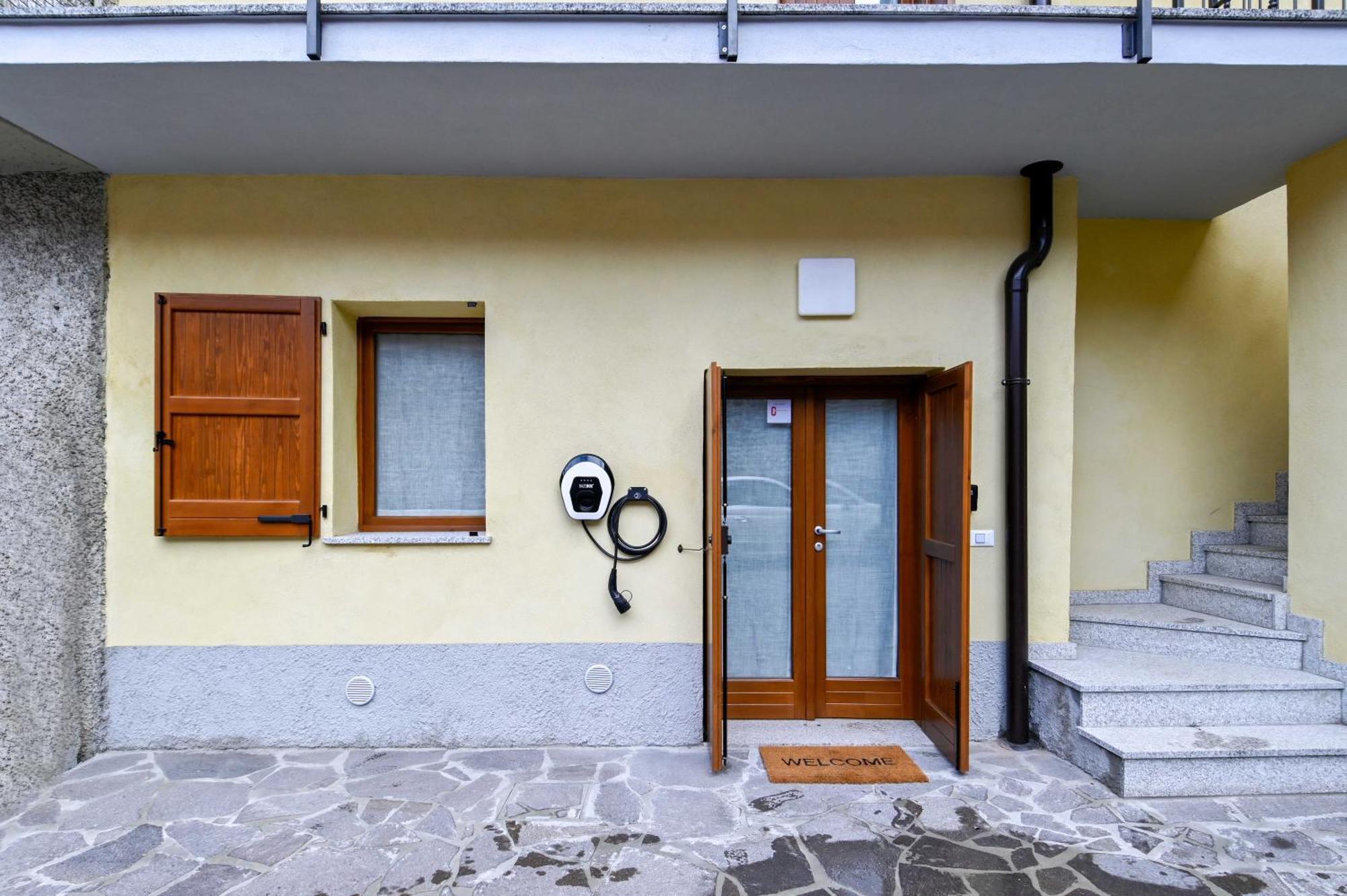 La Corte Di Scanzo - Luxury And Charm Scanzorosciate Exterior photo